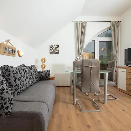 Apartment Alpengarten *