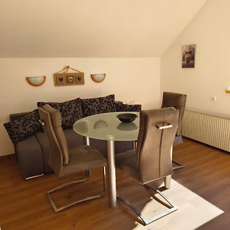Appartements Alpengarten Apartment