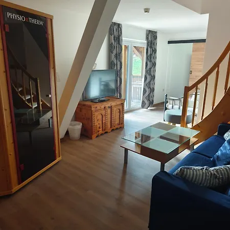 Alpengarten アパート マルニッツ